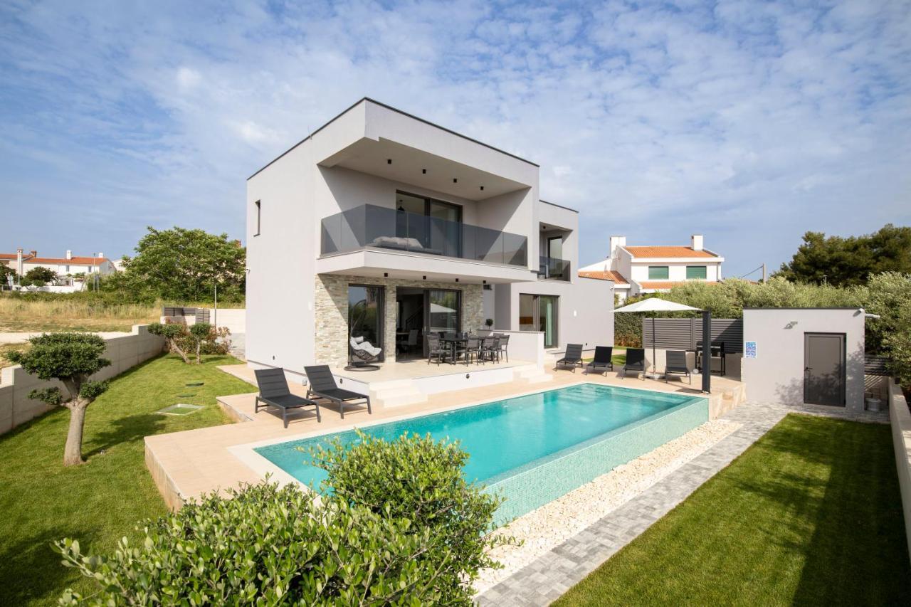 Villa Leola Ližnjan Exteriör bild