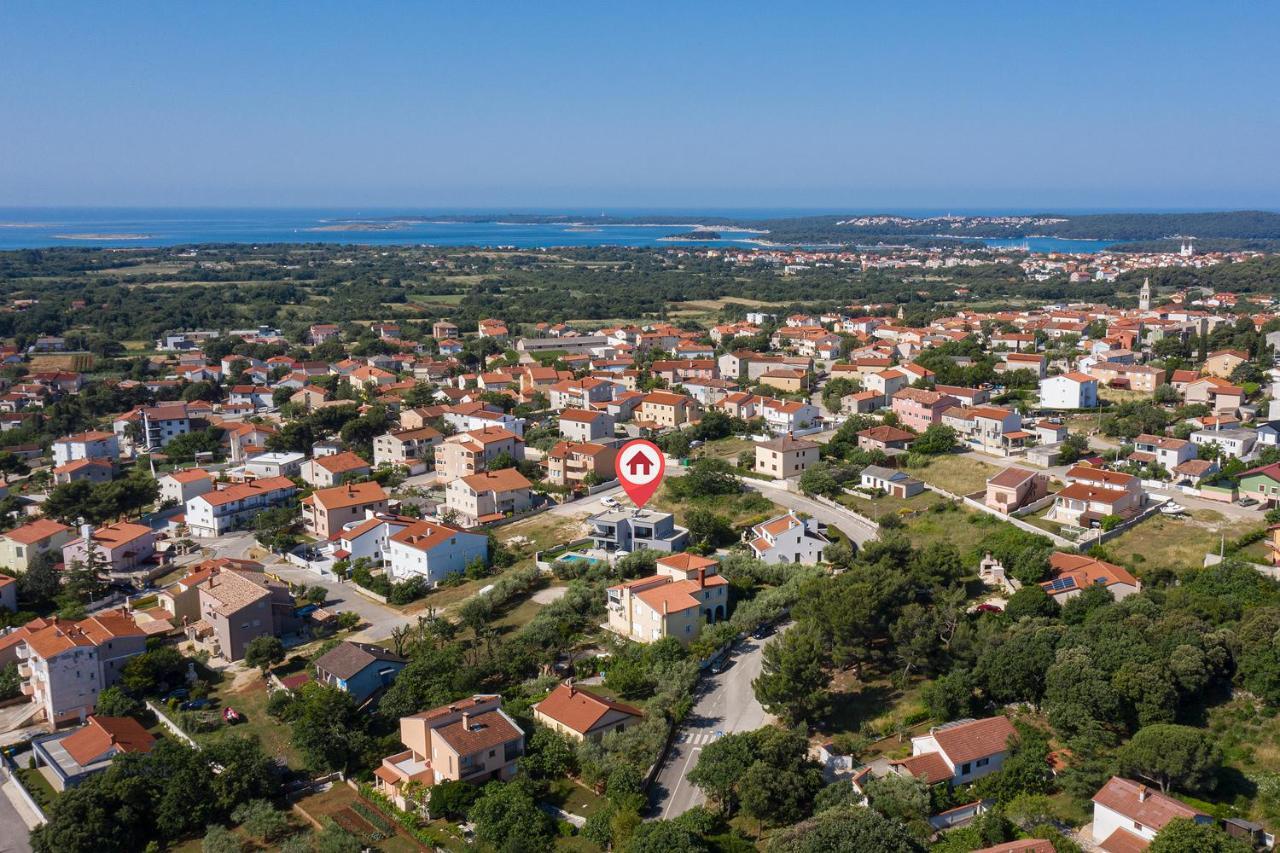 Villa Leola Ližnjan Exteriör bild